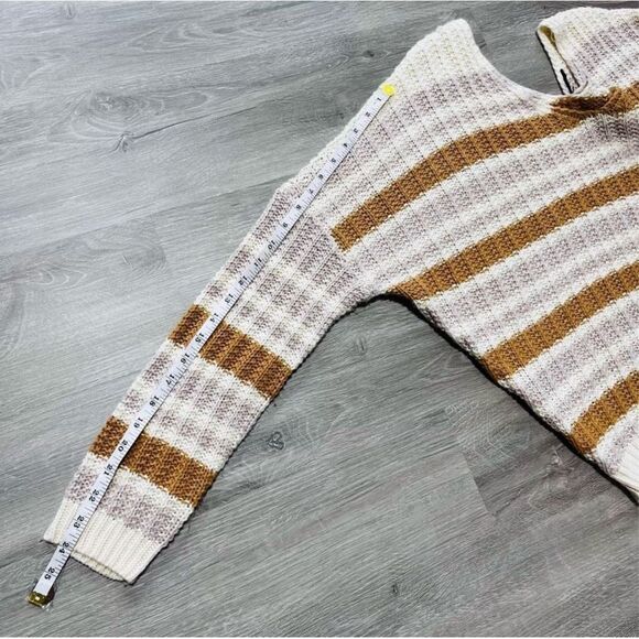 Cozy Striped Women’s V-Neck Sweater Cream Brown Lavender - Picture 11 of 13